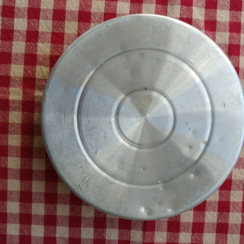 3 Vintage Aluminum Round Pans